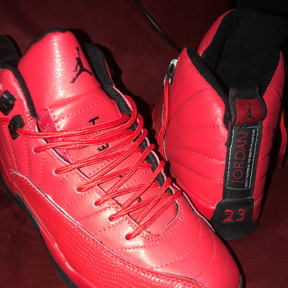 all red 12s size 7